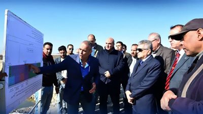 الفريق أسامة ربيع يتفقد شركة قناة السويس للاستزراع السمكي