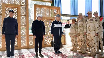 الرئيس السيسي يصدر قرارًا بترقية عدد من قادة القوات المسلحة إلى رتبة الفريق