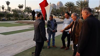 إنشاء ملاعب بادل تنس وتجديد ملاعب الكرة بالتنمية الشبابية بالجزيرة