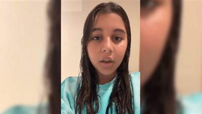 ابنة الفنانة شيرين عبدالوهاب تثير الجدل وحقيقة تعرضها للضرب