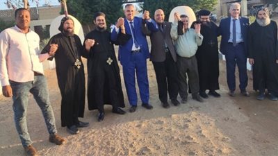 رئيس جامعة أسوان يشهد فاعليات مبادرة 