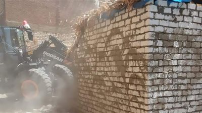 461 حالة.. انتهاء المرحلة الأولى من الموجة الـ20 لإزالة التعديات ببني سويف