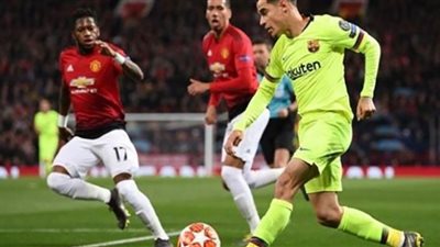 برشلونة في مواجهة مانشستر يونايتد بملحق الدوري الأوروبي