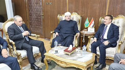 محافظ المنوفية يستقبل وزير الأوقاف ويتسلم الدفعة الخامسة من مشروع 