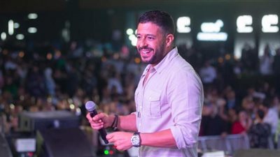 محمد حماقي في العلمين.. حشد جماهيرى ينتظر حفل الختام