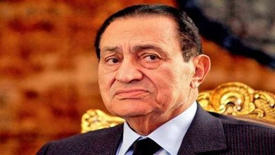 مبارك رفض إنهاء حياة المتظاهرين حتى ولو علَّقوا له المشانق.. فيديو