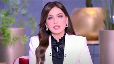 نصائح ياسمين عز للسيدات قبل مباراة الأهلي والزمالك (شاهد)