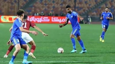 سموحة يهزم سيراميكا كليوباترا بثنائية في الدوري المصري