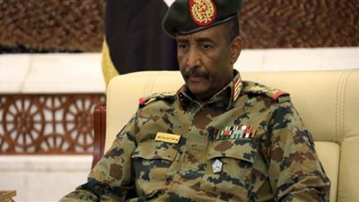 البرهان يشيد بمتانة العلاقات السودانية السعودية