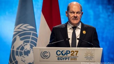 شولتس يؤكد ضرورة التحول إلى الطاقة المتجددة لمكافحة التغير المناخي