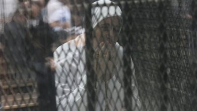 تأجيل محاكمة عائشة خيرت الشاطر وآخرين في قضية تمويل الإرهاب