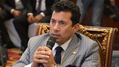 أشرف صبحي: تطوير المنشآت الشبابية والرياضية بالشراكة مع القطاع الخاص بنظام حق الانتفاع