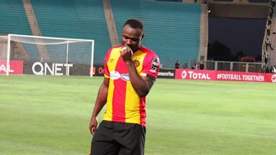 بيتسو موسيماني يتغنى بـ فرانك كوم