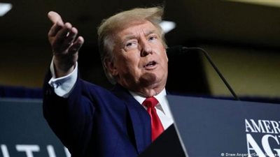 ترامب يشحن أنصاره: أمريكا فقدت مكانتها وانتظروا مفاجآة الثلاثاء