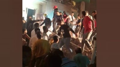 استخراج ثالث ضحايا عقار إمبابة المنهار