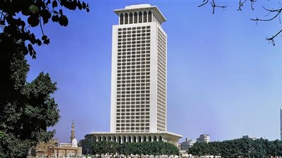 مصر تدين إحراق متطرف المصحف الشريف في السويد