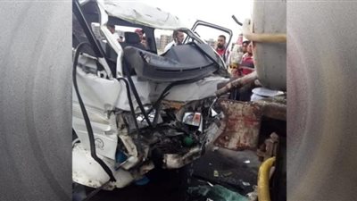 تصادم ميكروباص وجرار على طريق المنصورة جمصة