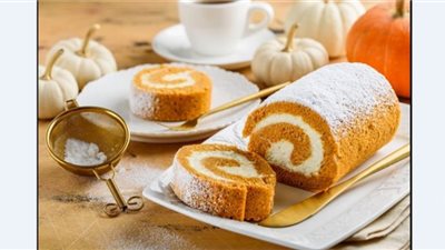 طريقة تحضير سويسرول القرع بالجبن الكريمي