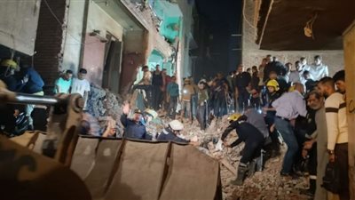عقار إمبابة المنهار.. انتشال جثة ثانية لسيدة مسنة