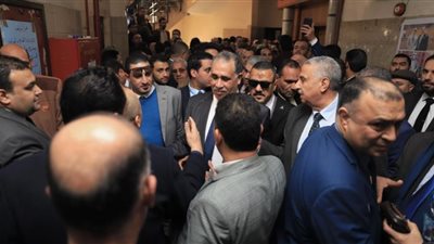 عبدالحليم علَّام يصل مجمع محاكم مطروح لترؤس لجنة الدفاع عن محاميي مطروح