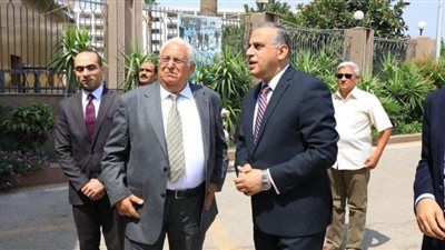 محافظ سوهاج يستقبل اللواء 