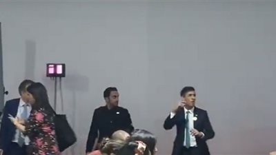 ريشي سوناك يغادر قاعة قمة المناخ لسببِ غريب (شاهد)