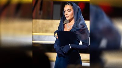 جورحينا تظهر بعقد ثمين في حفل Joy Awards 2023.. صور