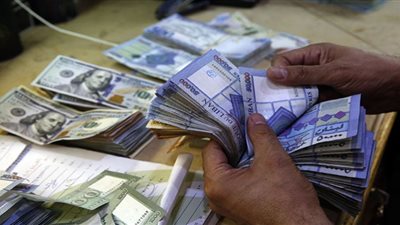 ارتفاع كبير بأسعار صرف الدولار بلبنان.. والوقود يصل لمستويات غير مسبوقة