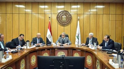 وزير القوى العاملة يرأس أول اجتماع للوحدة المركزية لمتابعة ذوي الإعاقة