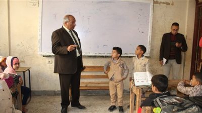 إيقاف مدير مدرسة الشهيد صلاح الدين وإحالته للتحقيق ببني سويف