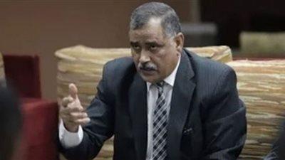 (خاص) رئيس أسوان يعلن استمرار أيمن الرمادي فى منصبه