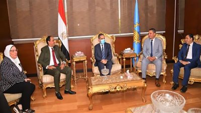 محافظ الغربية ومساعد وزير التضامن يبحثان سبل التعاون المشترك
