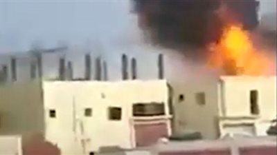 اللحظات الأولى من انفجار مصنع أكسجين بالبحيرة.. شاهد