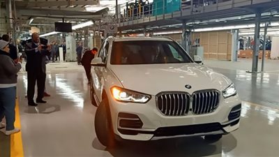 القائمة الكاملة لأسعار BMW وميني بعد زيادتها اليوم