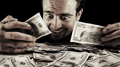 أموال الحظ.. حل للمشاكل الاقتصادية