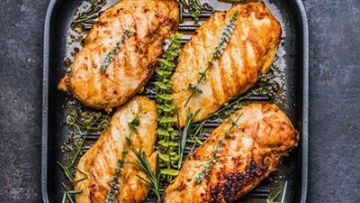 طريقة عمل صدور الدجاج في القلاية الكهربائية