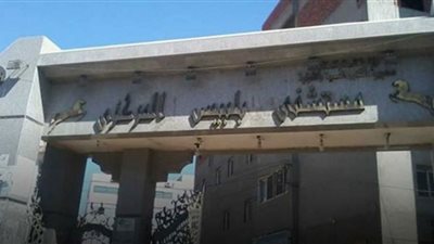 كوم من الأخشاب يُنهي حياة نجار خنقًا بالعبور