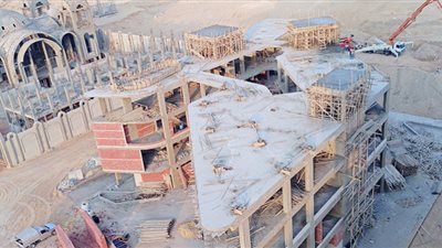 «دولمن»: انتهاء الهيكل الخرسانى وبدء تشطيبات «بيير مول» بالعاصمة الإدارية