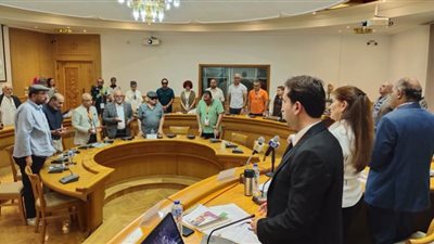 دقيقة حداد قبل فعاليات مهرجان المسرح التجريبي