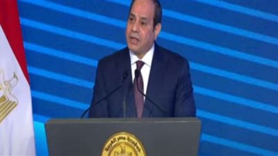 السيسي: سنعبر هذه المرحلة الاقتصادية الصعبة بسلام (شاهد)