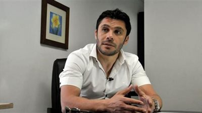 أحمد حسن يحدد موعد وصول المدرب الجديد للأهلي