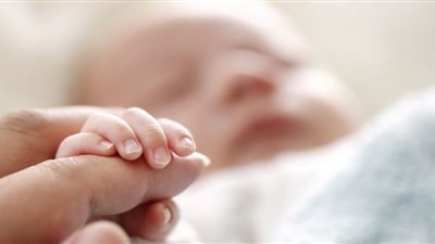 سيدة العبور تكشف سر استبدالها رضيعًا بآخر