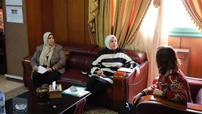 الشباب والرياضة تجتمع مع اللجنة الوطنية التنسيقية لمكافحة الهجرة غير الشرعية