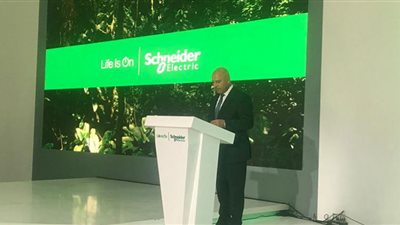 وزير النقل يفتتح مركز شنايدر اليكتريك للاستدامة والتحول الرقمي