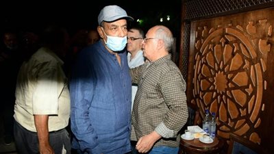 أحمد بدير يعزي أسرة المخرج علي عبد الخالق