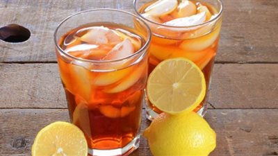 تخلصي من الطقس الحار واصنعي آيس تي بالنعناع المنعش