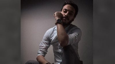 ملامح المصريين تمنح شادي عصام 200 جائزة عالمية (خاص)