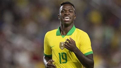 فينيسيوس يحصل على الجنسية الإسبانية