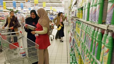 عقوبة زيادة أسعار السلع على المواطنين