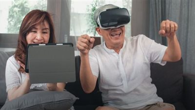 نظارات الواقع المعزز تساعد المسنين على العلاج النفسي (شاهد)